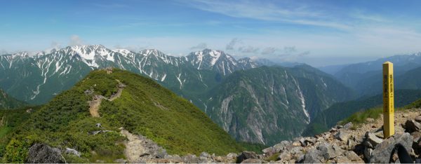 鳴沢岳で見る剱立山連峰のパノラマ（2012/07/26）